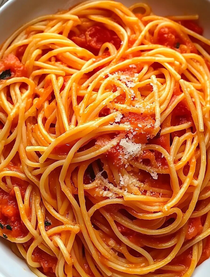 Gluten-Free Spaghetti with Garlic Tomato Sauce